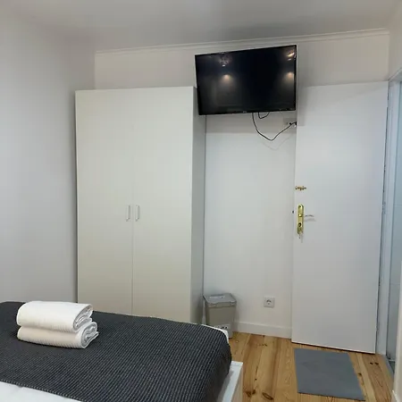 Quarto em Acomodações Particulares Pensamento 12b *