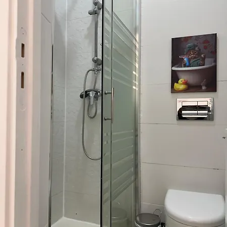 Quarto em Acomodações Particulares Pensamento 12b Lisboa