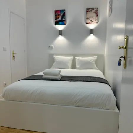 Quarto em Acomodações Particulares Pensamento 12b